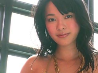 Tomoe Yamanaka - Gold Bikini