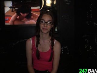 Nerdy White Girl With Glasses Guzzles 4 Dicks In The Gloryhole_1.1