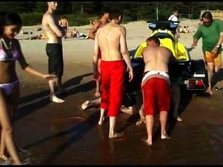 This Teen Nudist Strips Bare At A Public Beach