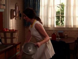 Alison Brie - Mad Men S07e13